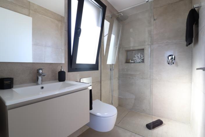 Image No.18-3 Bed Villa / Detached for sale