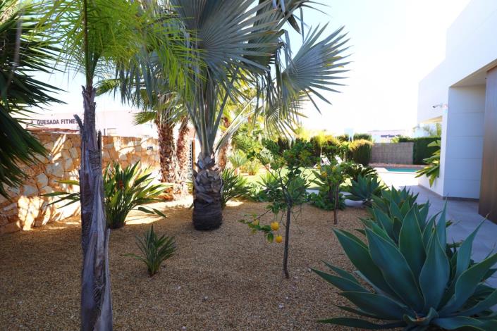 Image No.7-3 Bed Villa / Detached for sale