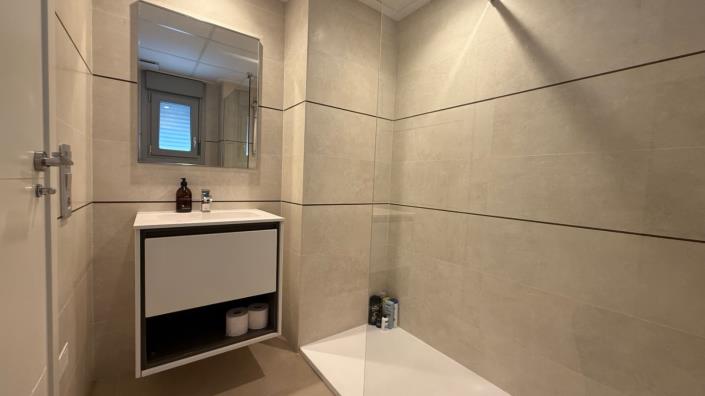 Image No.19-3 Bed Villa / Detached for sale