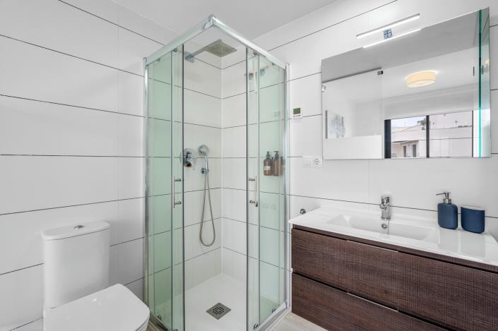 Image No.14-2 Bed Apartment for sale