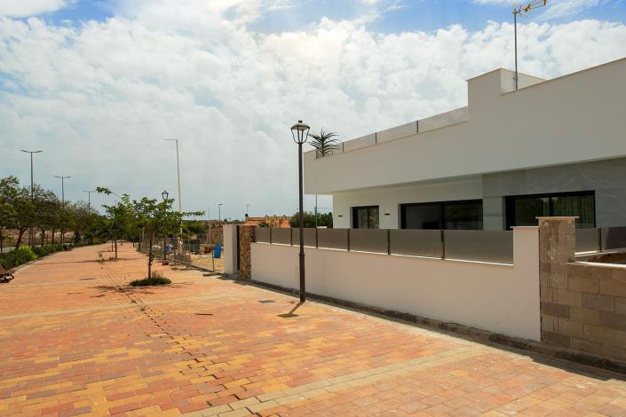 Image No.20-3 Bed Villa for sale