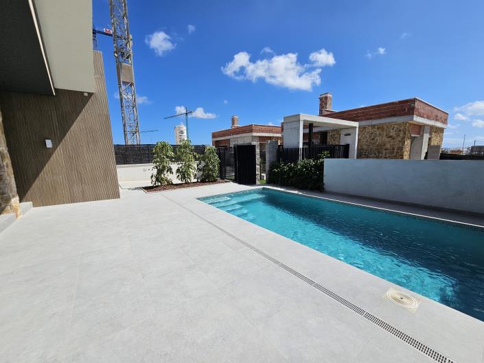 Image No.5-3 Bed Villa / Detached for sale