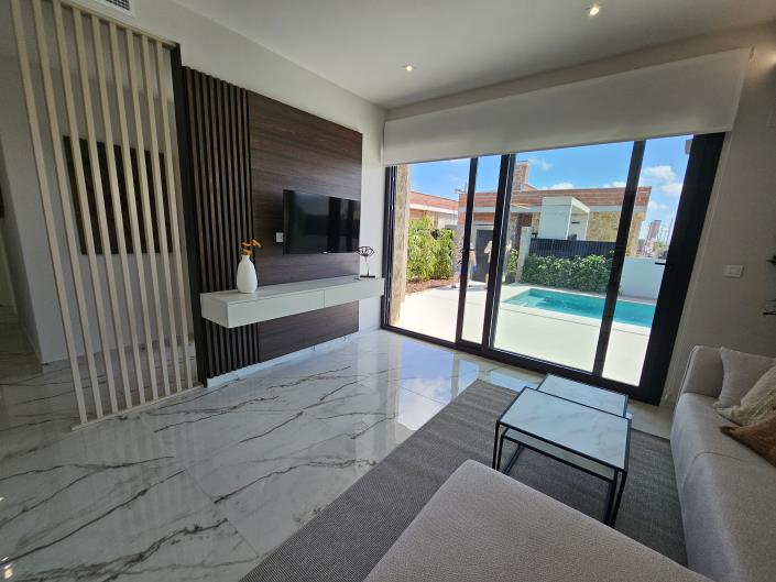 Image No.17-3 Bed Villa / Detached for sale