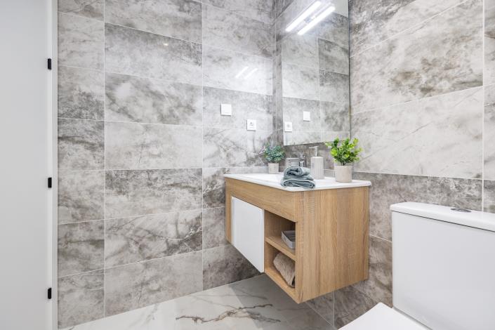 Image No.25-2 Bed Apartment for sale