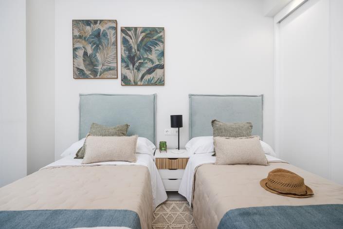 Image No.27-2 Bed Apartment for sale