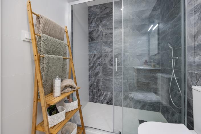 Image No.31-2 Bed Apartment for sale