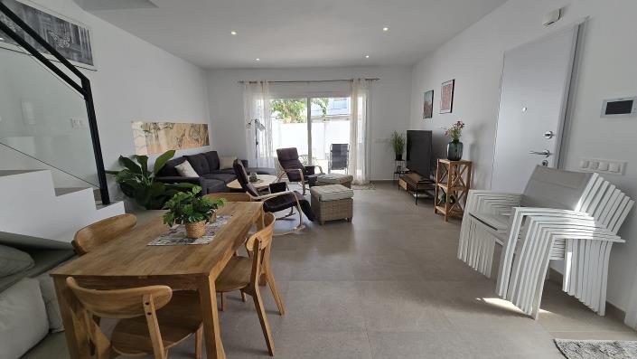 Image No.5-3 Bed Villa / Detached for sale