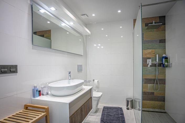 Image No.14-2 Bed Apartment for sale