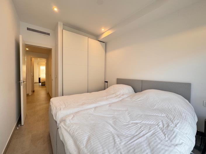 Image No.14-3 Bed Apartment for sale