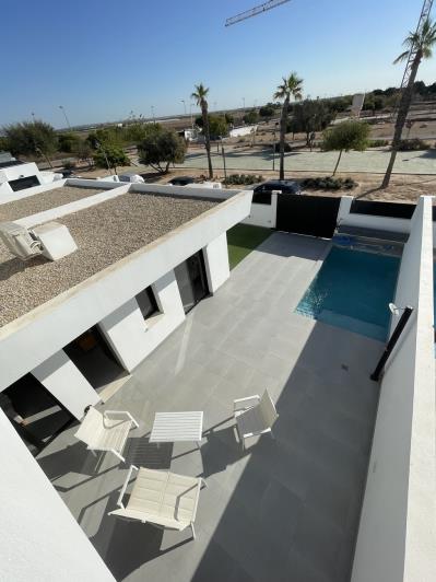 Image No.5-2 Bed Villa for sale