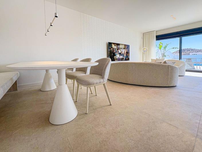 Image No.5-5 Bed Villa / Detached for sale