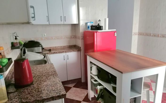 Image No.9-4 Bed House for sale