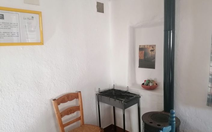 Image No.13-3 Bed House for sale