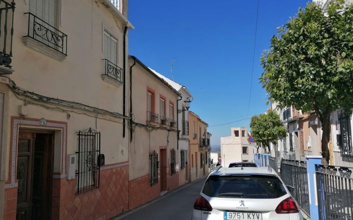 Image No.30-3 Bed House for sale