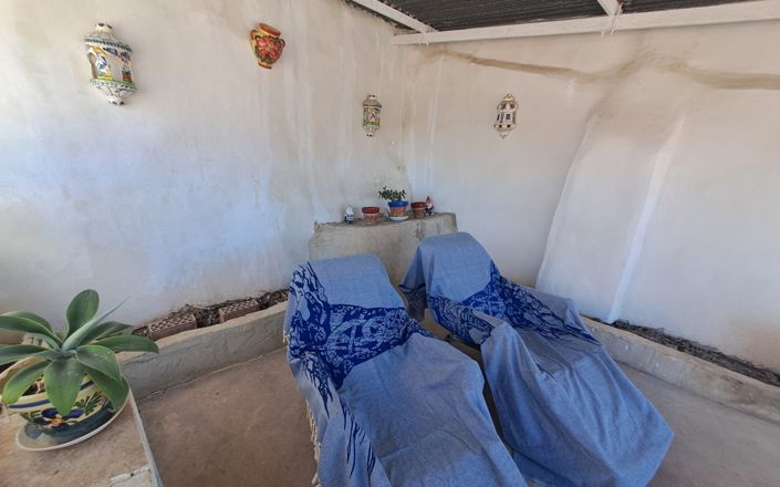 Image No.25-4 Bed House for sale