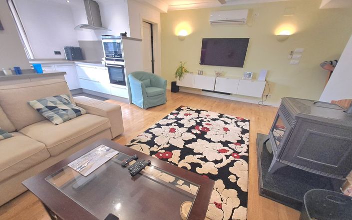 Image No.18-3 Bed House for sale