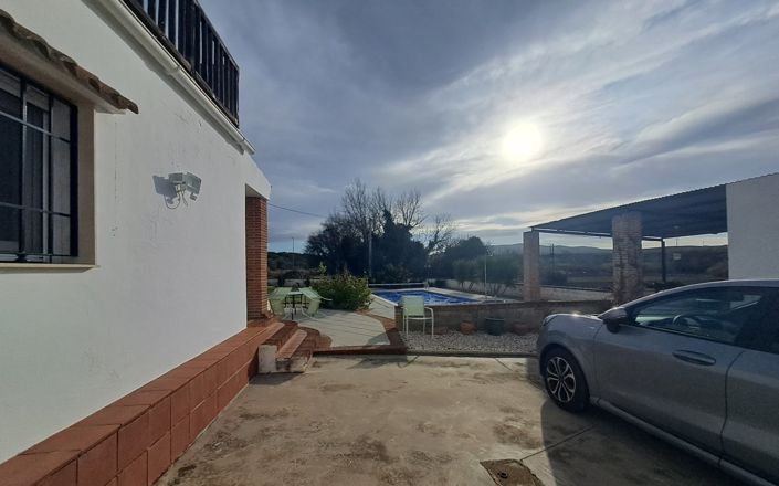 Image No.29-3 Bed House for sale