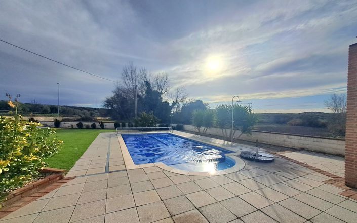 Image No.36-3 Bed House for sale