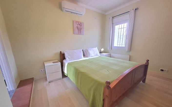 Image No.51-3 Bed House for sale