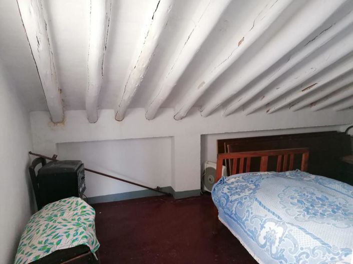 Image No.12-3 Bed House for sale