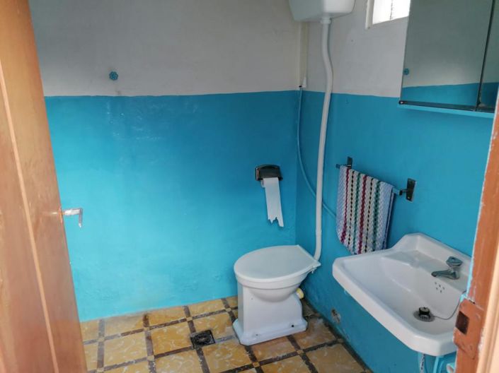 Image No.18-3 Bed House for sale