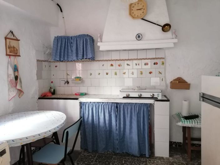 Image No.6-3 Bed House for sale