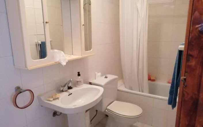 Image No.32-4 Bed House for sale