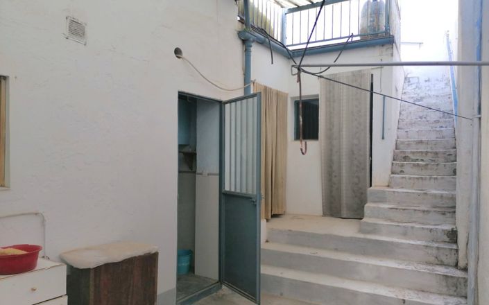 Image No.9-4 Bed House for sale