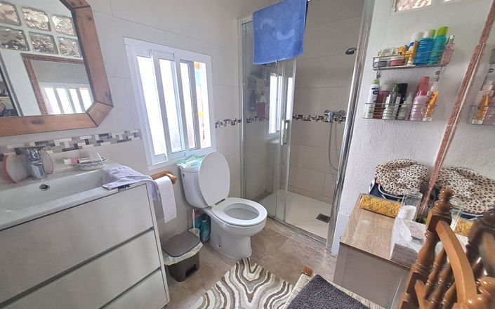 Image No.15-2 Bed House for sale