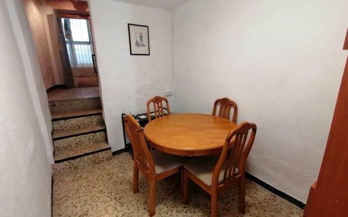 Image No.5-1 Bed House for sale