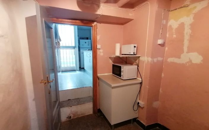 Image No.7-1 Bed House for sale