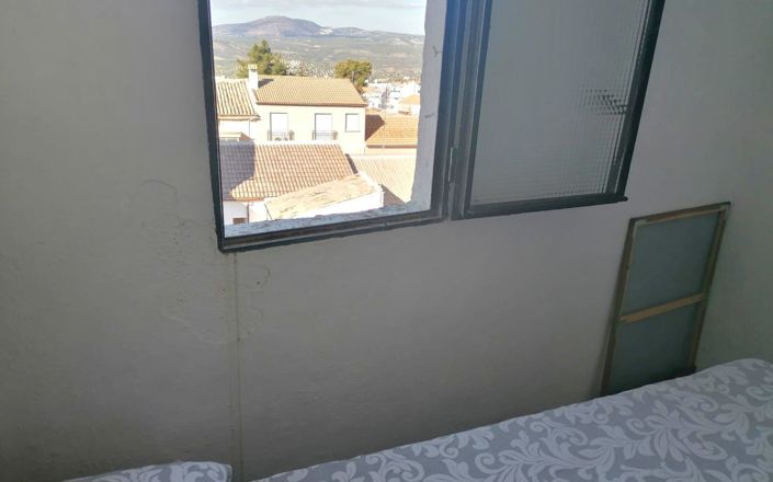 Image No.26-5 Bed House for sale