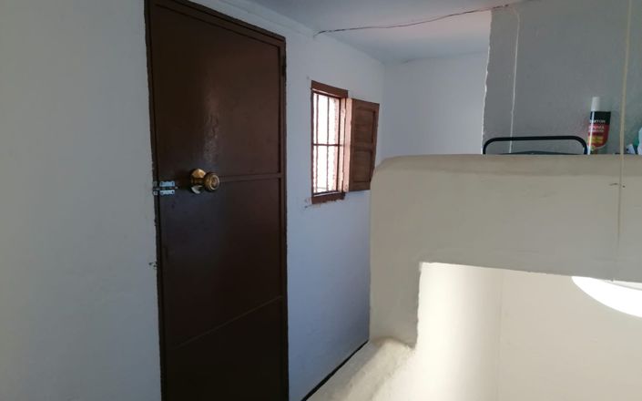 Image No.28-5 Bed House for sale