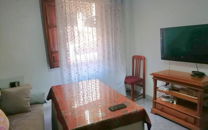 Image No.5-5 Bed House for sale