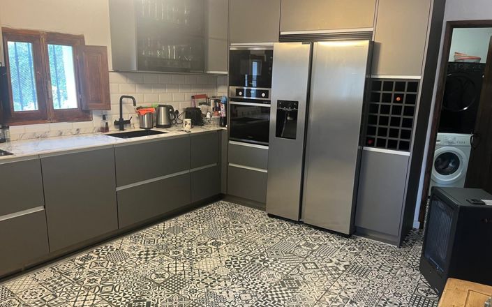 Image No.19-4 Bed House for sale