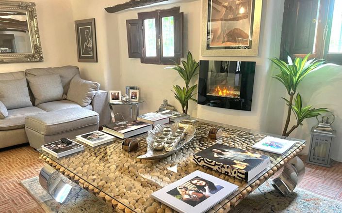 Image No.24-4 Bed House for sale