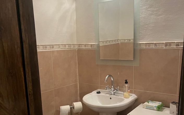 Image No.32-4 Bed House for sale