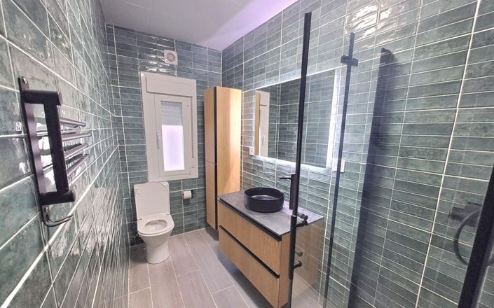 Image No.43-4 Bed House for sale