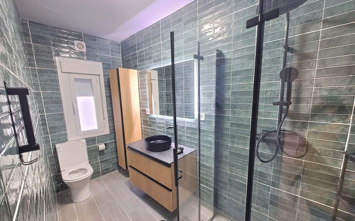 Image No.44-4 Bed House for sale