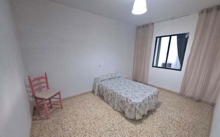 Image No.53-4 Bed House for sale