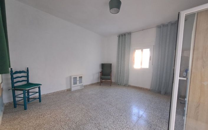 Image No.55-4 Bed House for sale