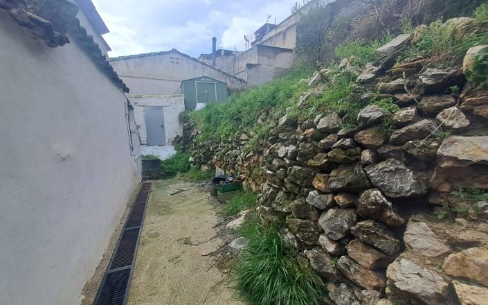 Image No.12-3 Bed House for sale