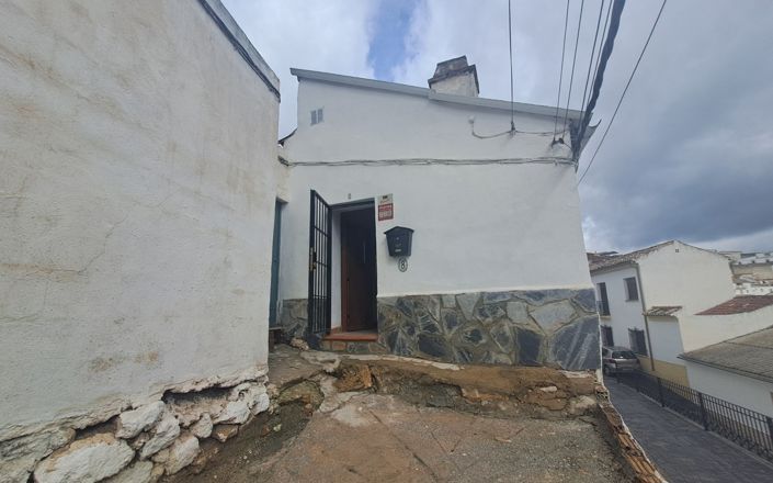 Image No.33-3 Bed House for sale