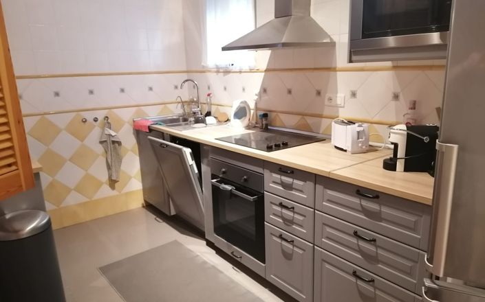 Image No.19-3 Bed House for sale