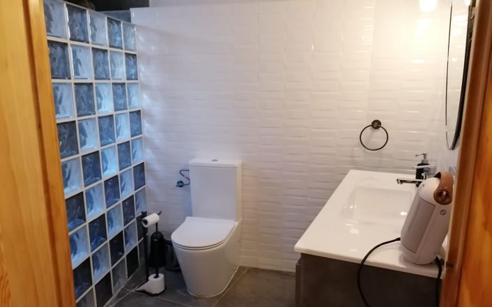 Image No.25-3 Bed House for sale