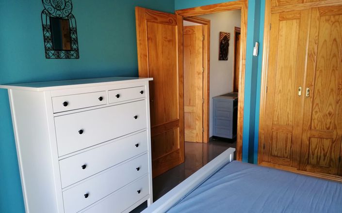 Image No.35-3 Bed House for sale