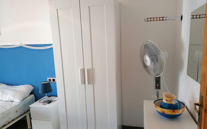 Image No.47-3 Bed House for sale