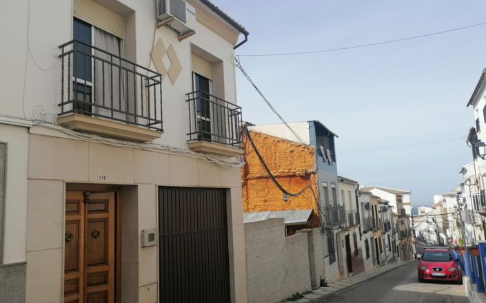 Image No.29-4 Bed House for sale