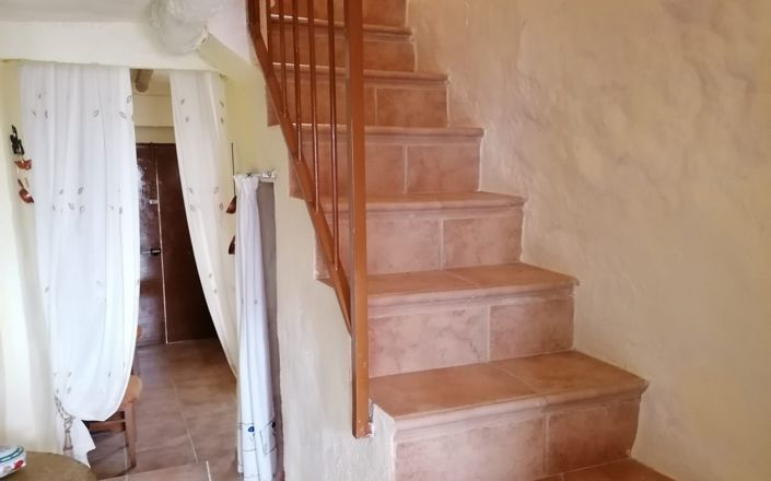 Image No.18-3 Bed House for sale