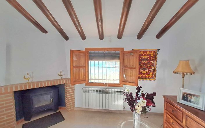 Image No.34-4 Bed House for sale